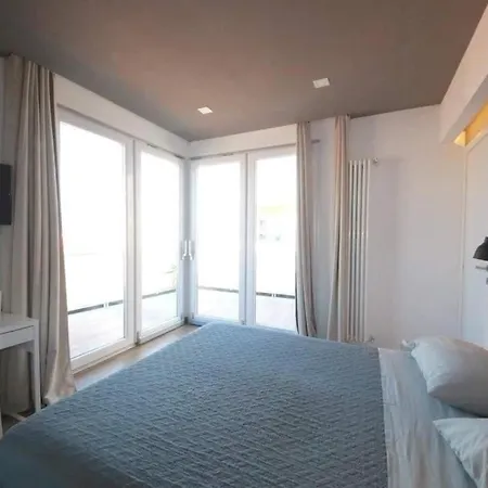 Talismano Luxury & Loft & Alcova & Maison לינה וארוחת בוקר 4*
